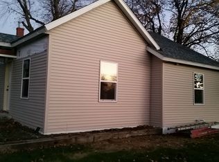 393 W South St, Marengo, IA 52301