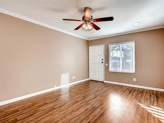 3rd image of 4425 Louisiana St APT 5