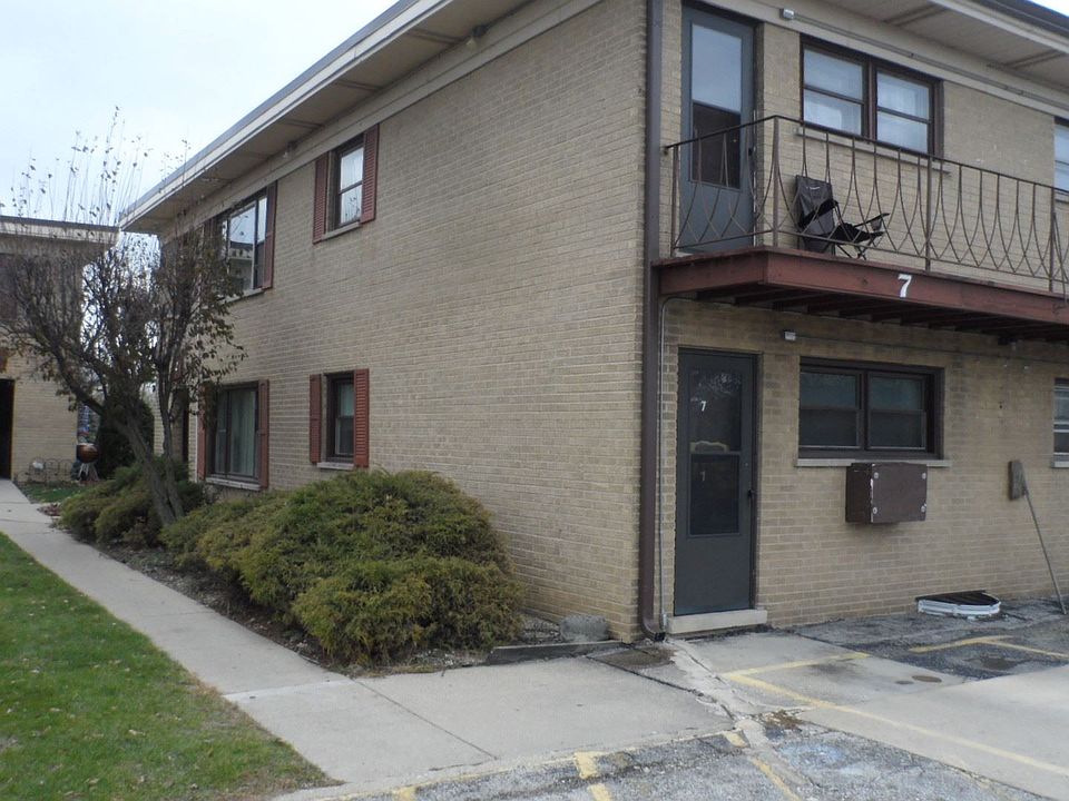 1st image of 12 King Arthur Ct APT 7
