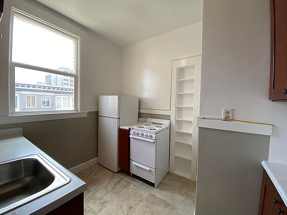 2nd image of 730 Ofarrell St #20