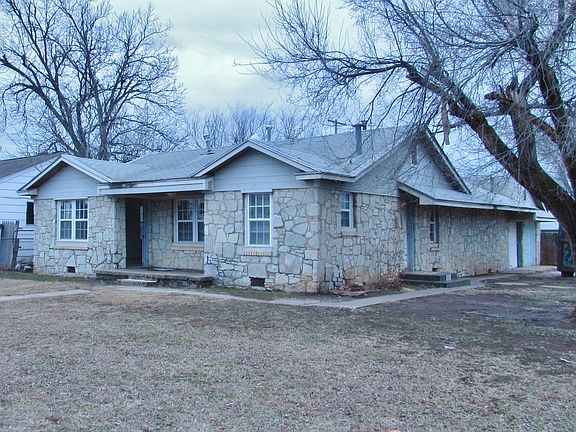 3rd image of 644 SW 47th St