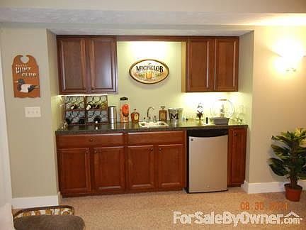 5th image of 6308 W Canterbury Dr NE