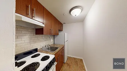 Rented by Bond New York