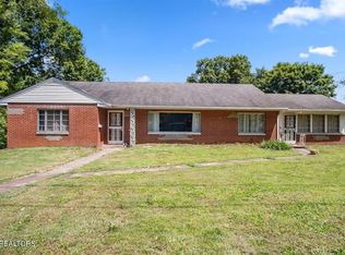 1933 Saxton Ave, Knoxville, TN 37915