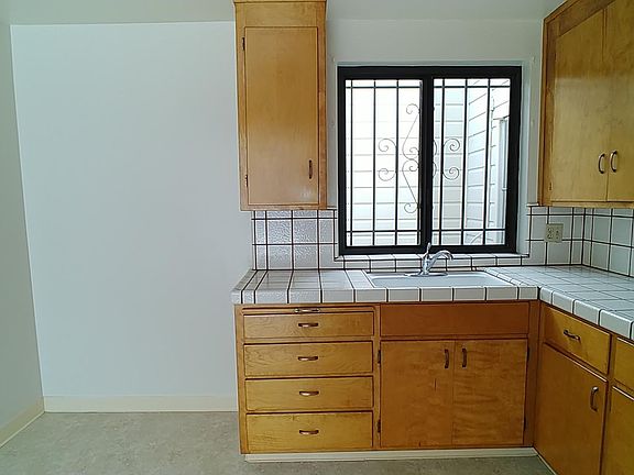 3rd image of 246 Dorland St APT 1