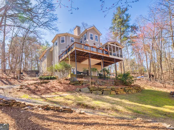 3543 Point View Cir, Gainesville, GA 30506