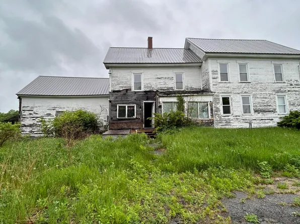 2020 Moosehead Trail Highway, Plymouth, ME 04969