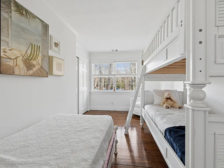 8 Lauras Ln — Photo 18