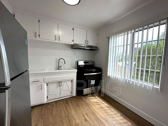 4th image of 233 N Hollywood Way APT G