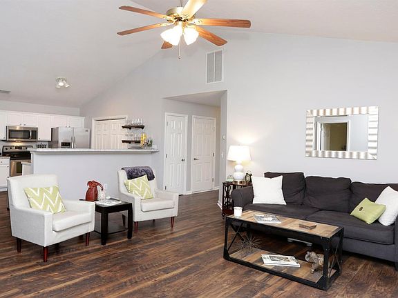 2nd image of 1321 Equestrian Way