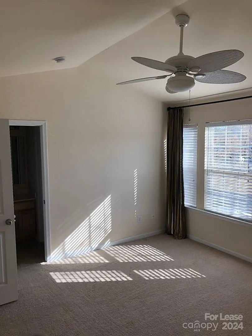 11138 Derryrush Drive — Photo 3