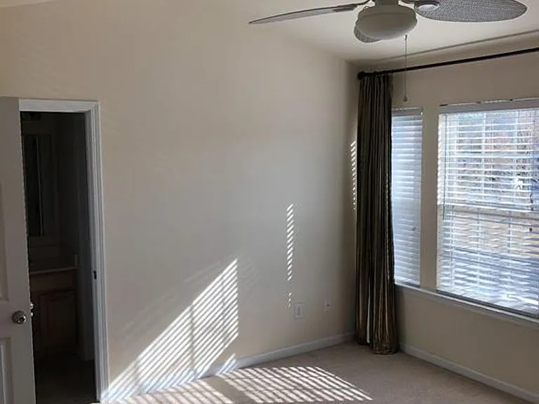 11138 Derryrush Dr — Photo 3