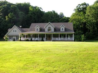 912 Teels Branch Rd, Huntington, WV 25704