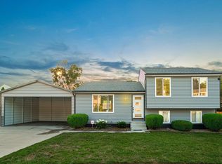 8864 Crestridge Ct, Galloway, OH 43119
