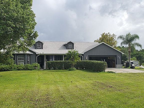 2nd image of 5810 Lake Lizzie Dr