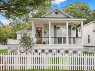 220 S Taylor St, Covington, LA 70433