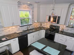 10 Muirhead St, Toms River, NJ 08757