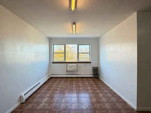 94-44 45th Avenue image 2 of 10