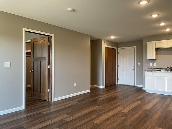 2nd image of 1021 30th St NW #103