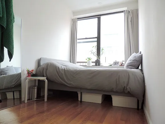 Rented by J Misrahi Realty Corp | media 16