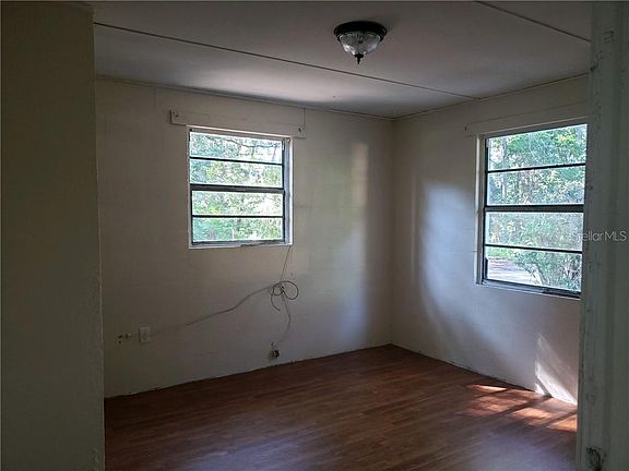 4th image of 11729 Bostick St