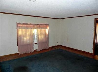 2nd image of 10235 Scenic Hwy