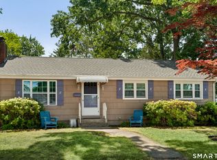 37 Roosevelt Avenue, West Haven, CT 06516