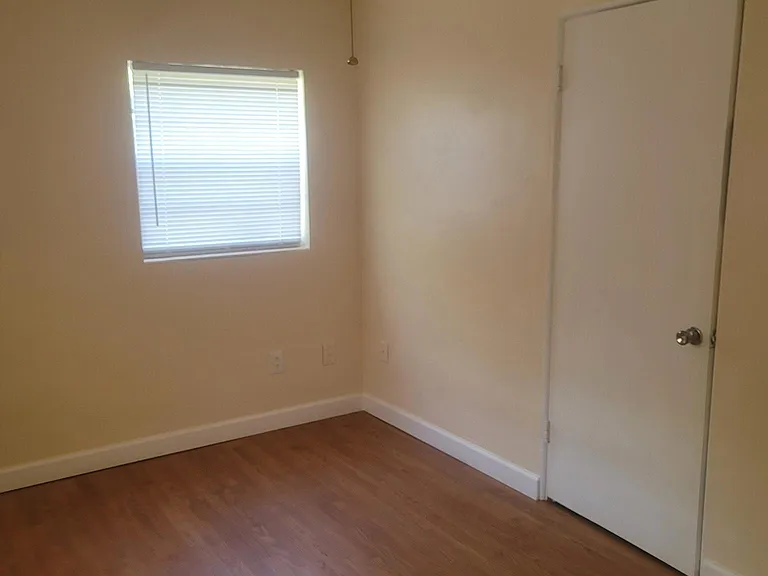 1133 Edith Ave — Photo 23