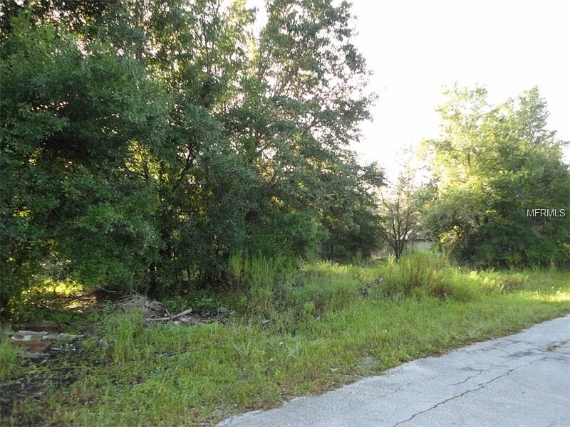 1st image of 19433 Twiggs St