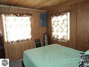 5th image of 140 Wood Ave