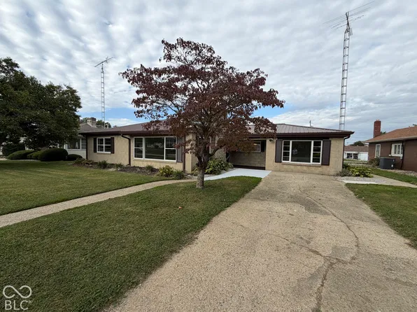 1313 N Morgan St, Rushville, IN 46173