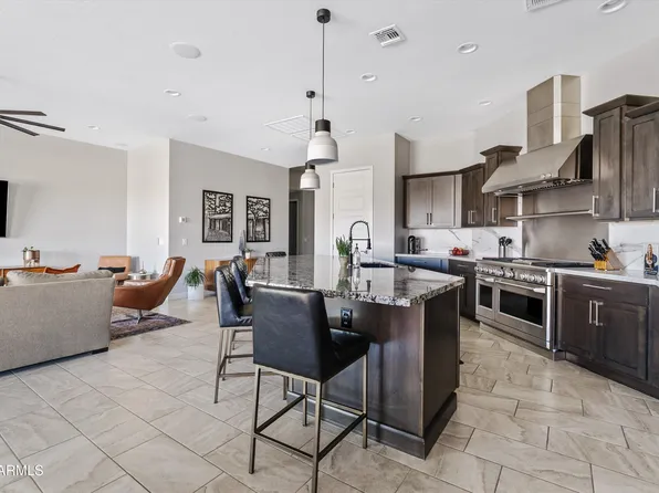 10332 E WAVELENGTH Avenue, Mesa, AZ 85212
