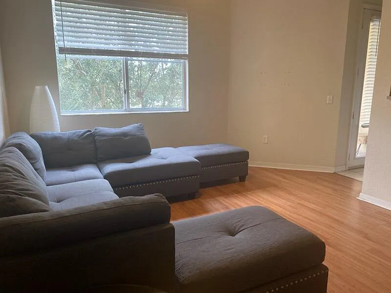 1 bed, 1.0 bath, 900 sqft, $2,000 — Photo 3