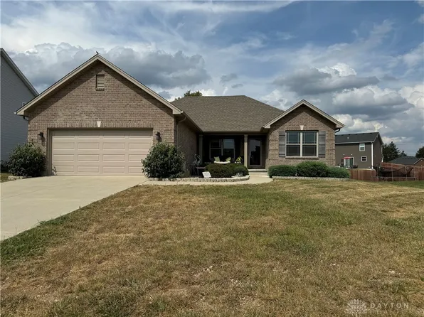 246 Auburn Meadows Ct, Franklin, OH 45005