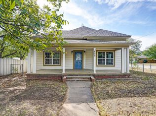 619 SW 10th St, Mineral Wells, TX 76067