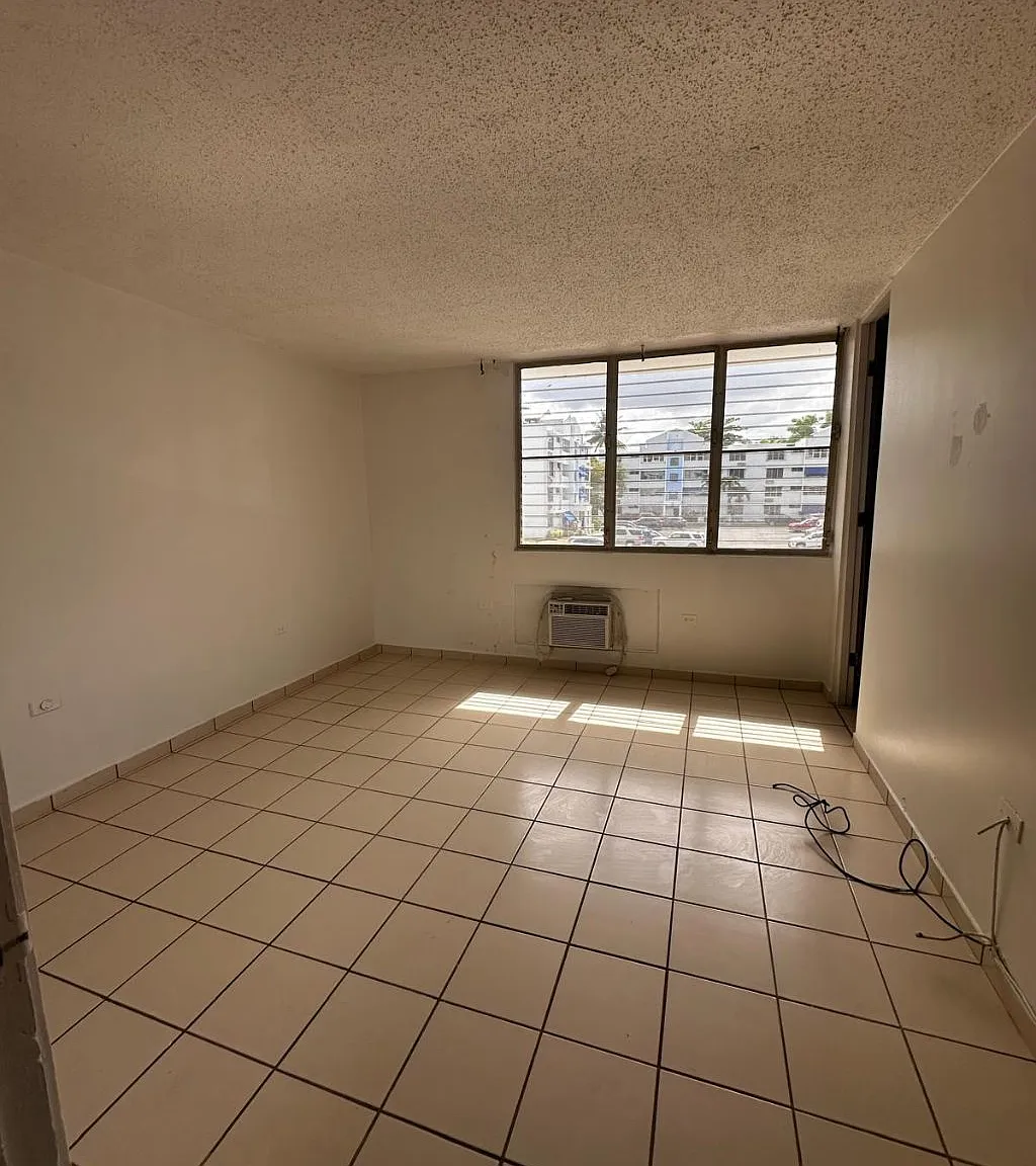 3 bed, 2.0 bath, 1524 sqft, $1,595 — Photo 3