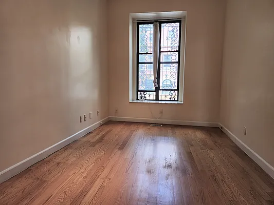 Rented by Abode Residential LLC | media 8