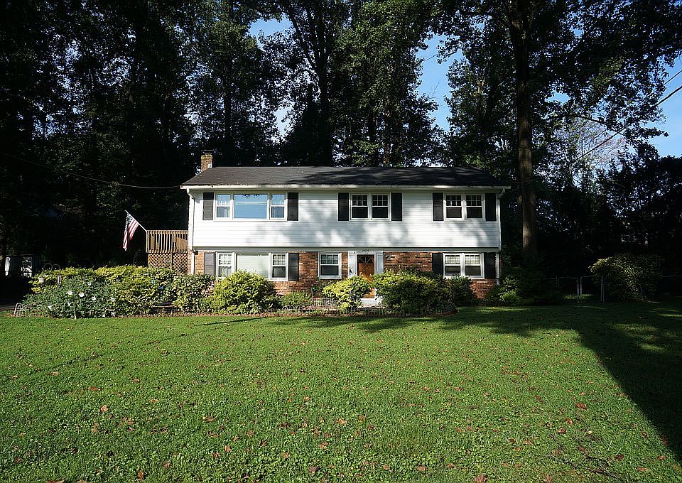 1st image of 10715 Dudley Ct