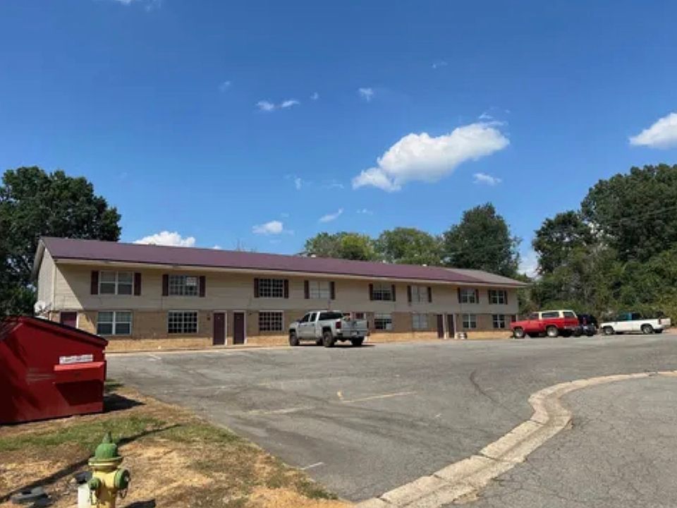 1st image of 127 Shadybrook Dr APT 5