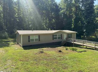 21 Hughes Rd, Greenville, SC 29611
