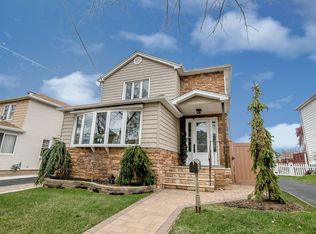 628 Rensselaer Ave, Staten Island, NY 10312