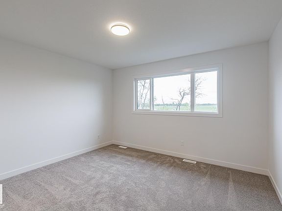 5th image of 6308 65th Ave