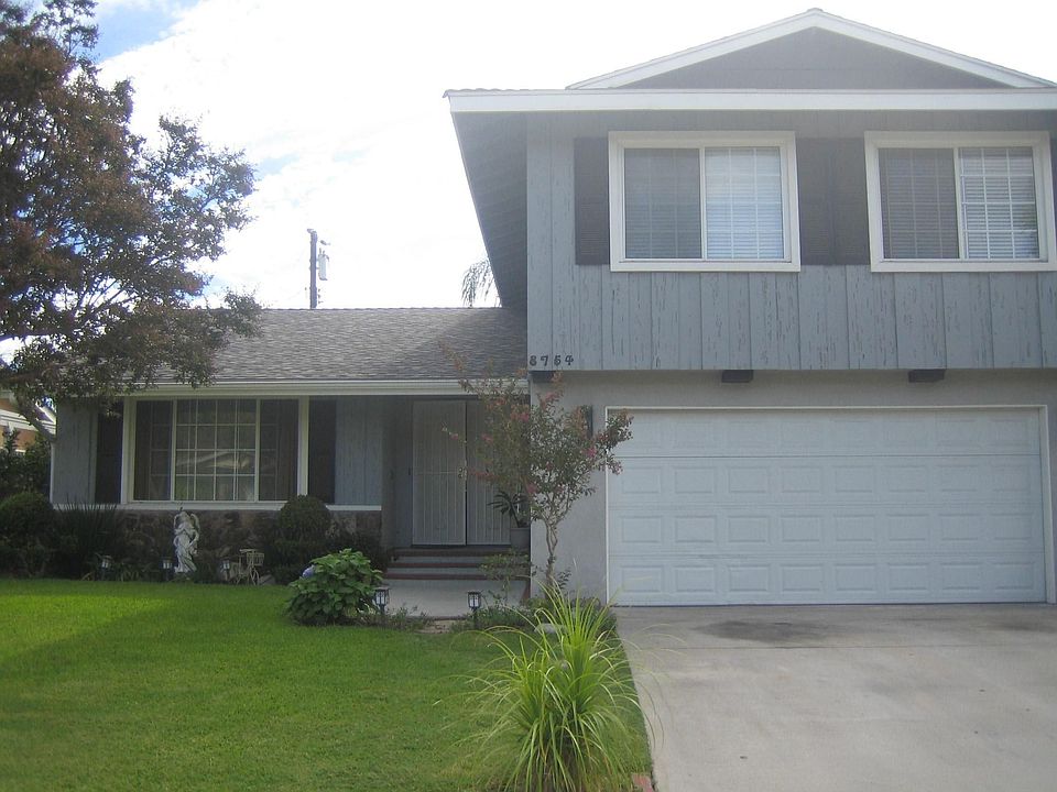 View of front of the house