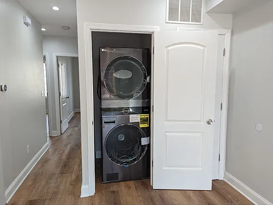 Rented by Owner | media 44