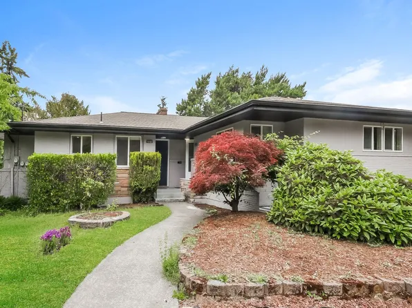 7151-7153 Fauntleroy Way SW, Seattle, WA 98136