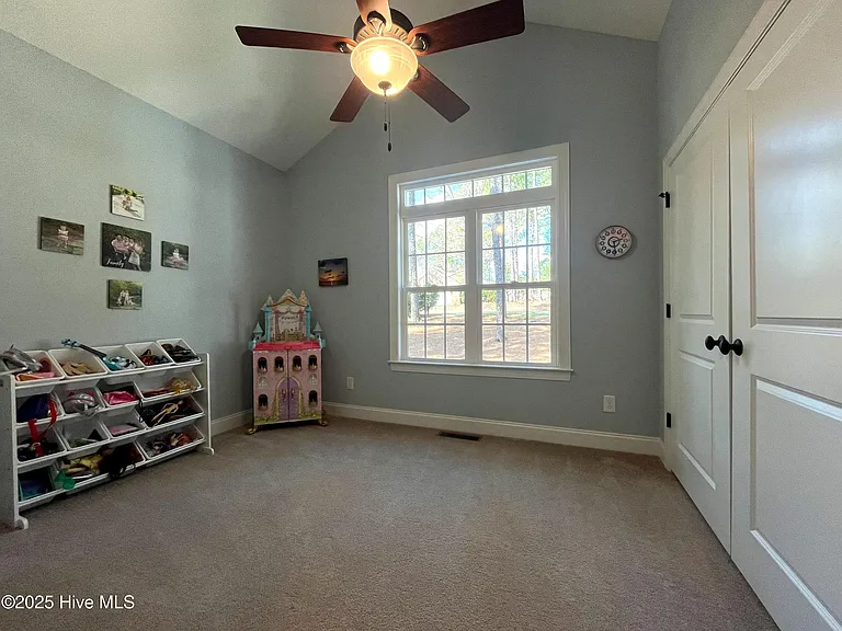22 Starlit Ln — Photo 34
