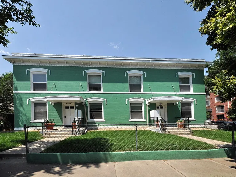 1861 N Clarkson St #6 — Photo 2