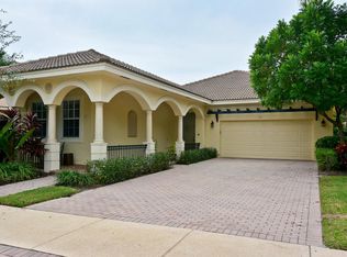 118 Via Zamora, Jupiter, FL 33458
