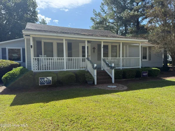 161 Loop Road, Chocowinity, NC 27817