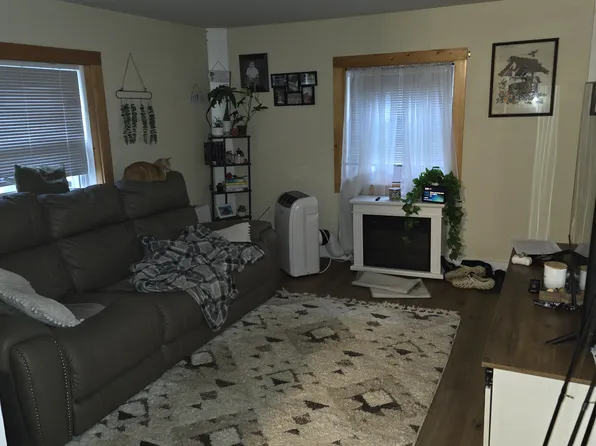 14 Hoyt Ln #14B, Hillsboro, NH 03244